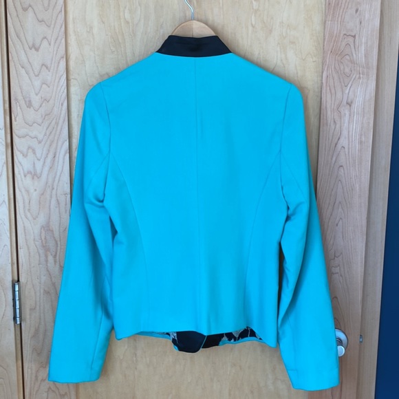 COVET Blazer Roll Cuff Contrast Lining - Picture 7 of 7